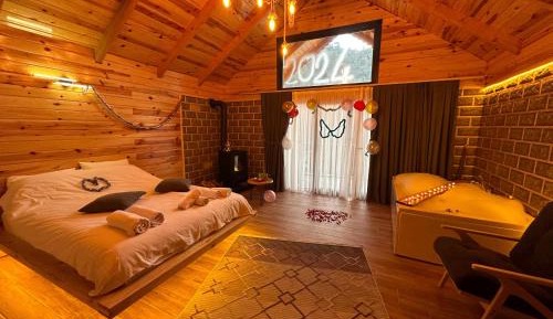 Deluxe Bungalow