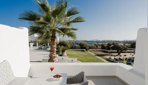 Elegant Suite Sea View