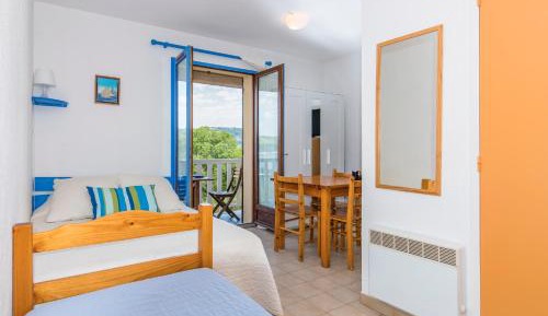 Triple Room - Lake Side