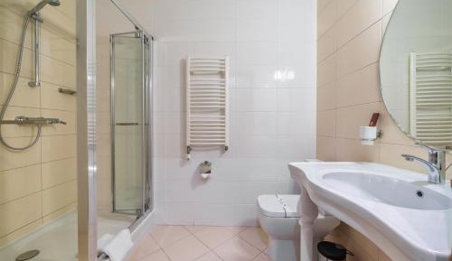 Economy Double Room without Window