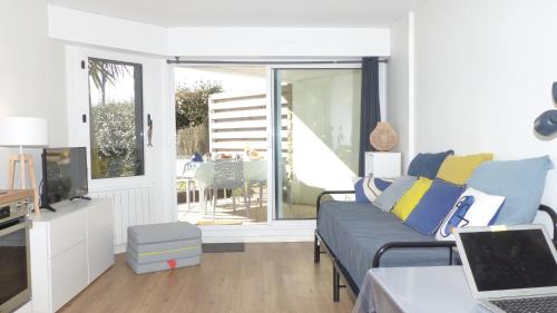 Studio with Sea View