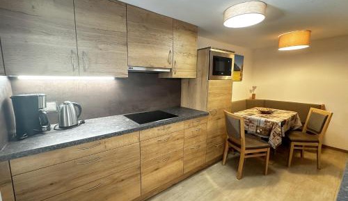 Comfort One-Bedroom Apartment with Balcony