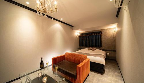 Double Room - 21:00 Check-in