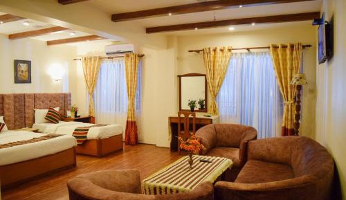 Junior Suite with Balcony