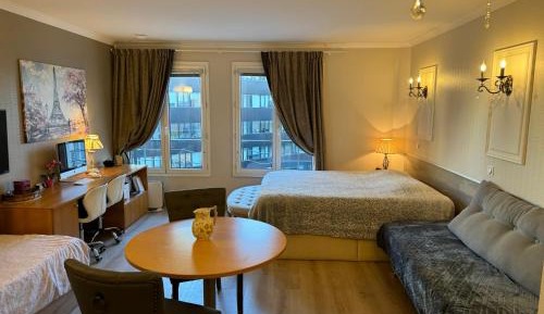 One-Bedroom Apartment