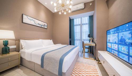 Deluxe Executive King Room (Washing Machine + Refrigerator)