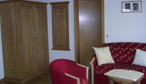 Deluxe Double Room with Shower