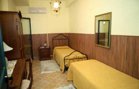 Single Room with Private Bathroom