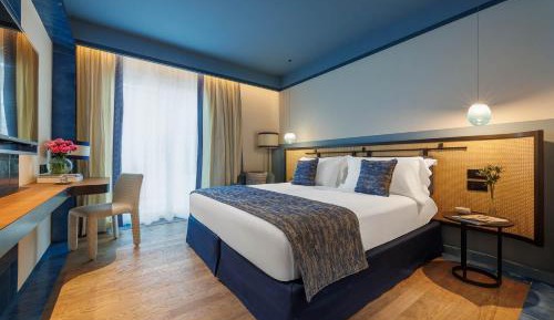 Superior King Room with Garden View
