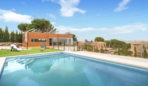 Two-Bedroom Holiday Home