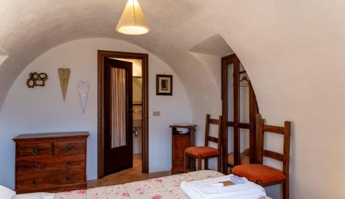 Deluxe Double Room with Shower