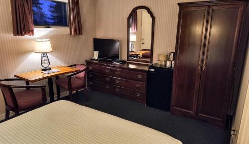 Superior Room with Two Queen Beds