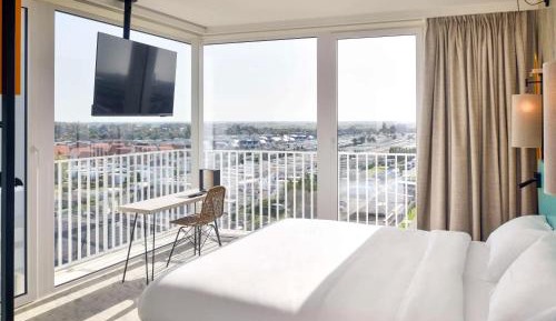 Superior Double Room with Small Balcony