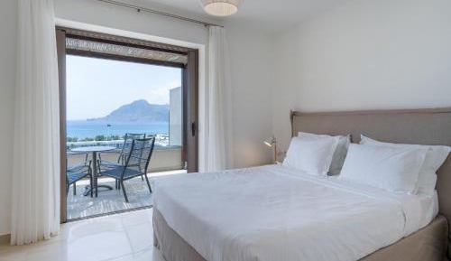 Two-Bedroom Maisonette with Sea View