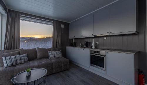 Top Corner Suite- Relaxe