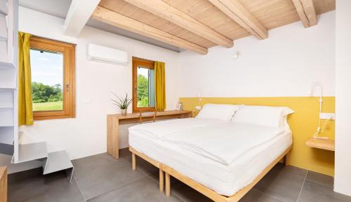 Double or Twin Room with Private Bathroom