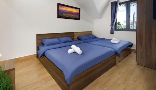 Quadruple Room with Mountain View