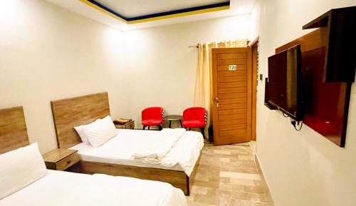 Double or Twin Room with Private Bathroom