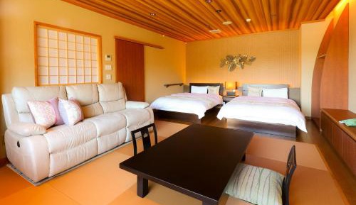 Superior Double or Twin Room with Mountain View