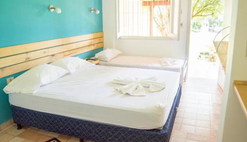 Triple Room with Private Bathroom