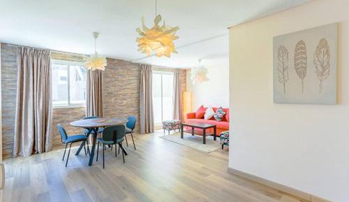 Apartment with Balcony