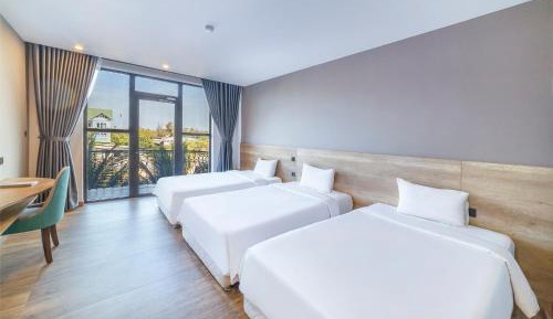 Triple Room with Balcony