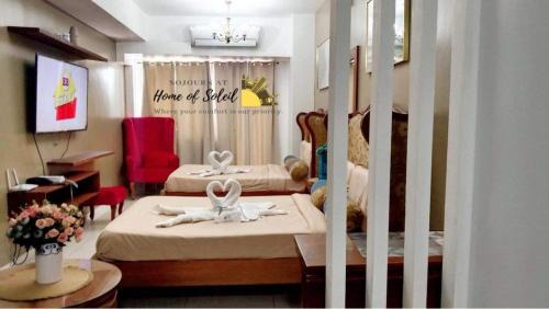Deluxe Family Suite
