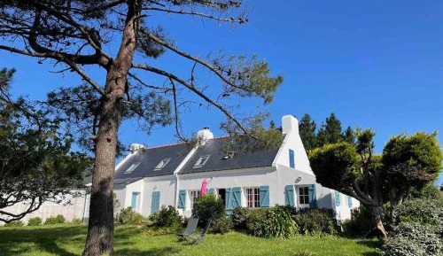 Holiday Home (8 Adults)