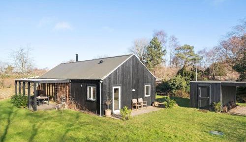 Three-Bedroom Holiday Home 