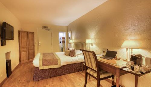 Superior Queen Room