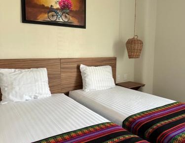 Deluxe Double Room with Side Sea View
