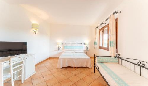 Studio with Sleeping Alcove, Air Conditioning and Terrace or Balcony (3 People)