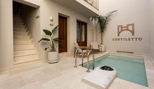 Avli Junior Suite with Pool View
