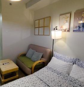 Deluxe Studio