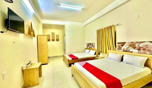 Double or Twin Room with Private Bathroom