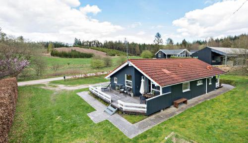 Two-Bedroom Holiday Home
