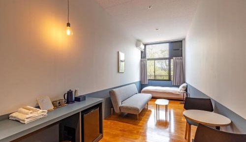 Standard Twin Room with Shared Bathroom