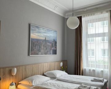 Double Room with private shower and Shared WC