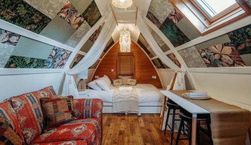 One-Bedroom House