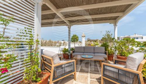 Villa with Sea View