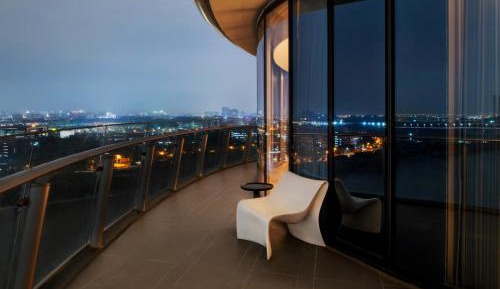 Guanzhou Suite