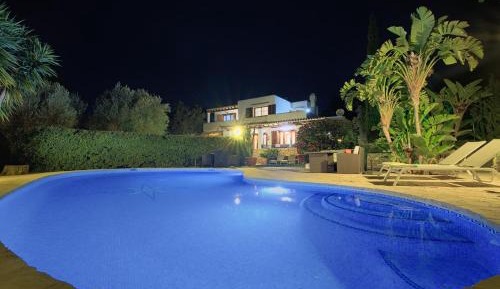 Villa with Private Pool