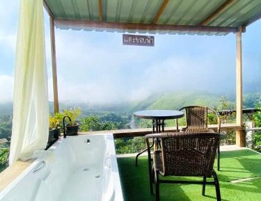 Standard Single Room with Mountain View