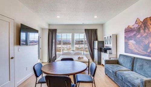 Room #1184501301