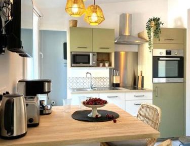 Studio Apartment