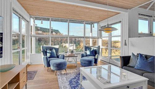 Four-Bedroom Holiday Home