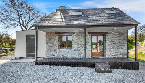 One-Bedroom Holiday Home
