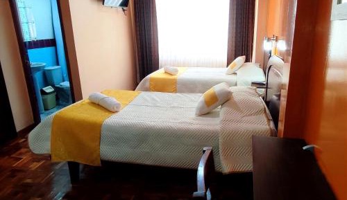 Twin Room with Private Bathroom