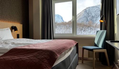 Double Room with Lake View