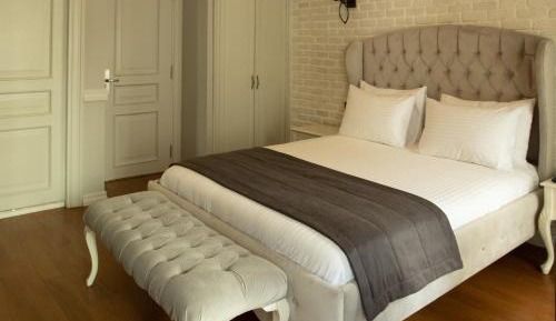 Superior Queen Room